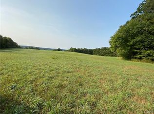 Cottontail Ln, Saylorsburg, PA 18353