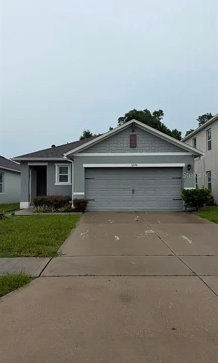 3295 Grouse Ave