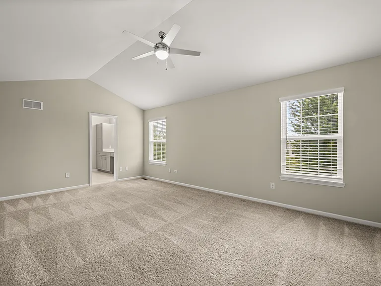 406 Mary Ann Cir — Photo 17