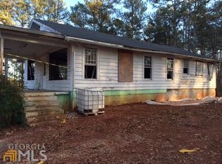 5025 Derrick Rd, College park, GA 30349