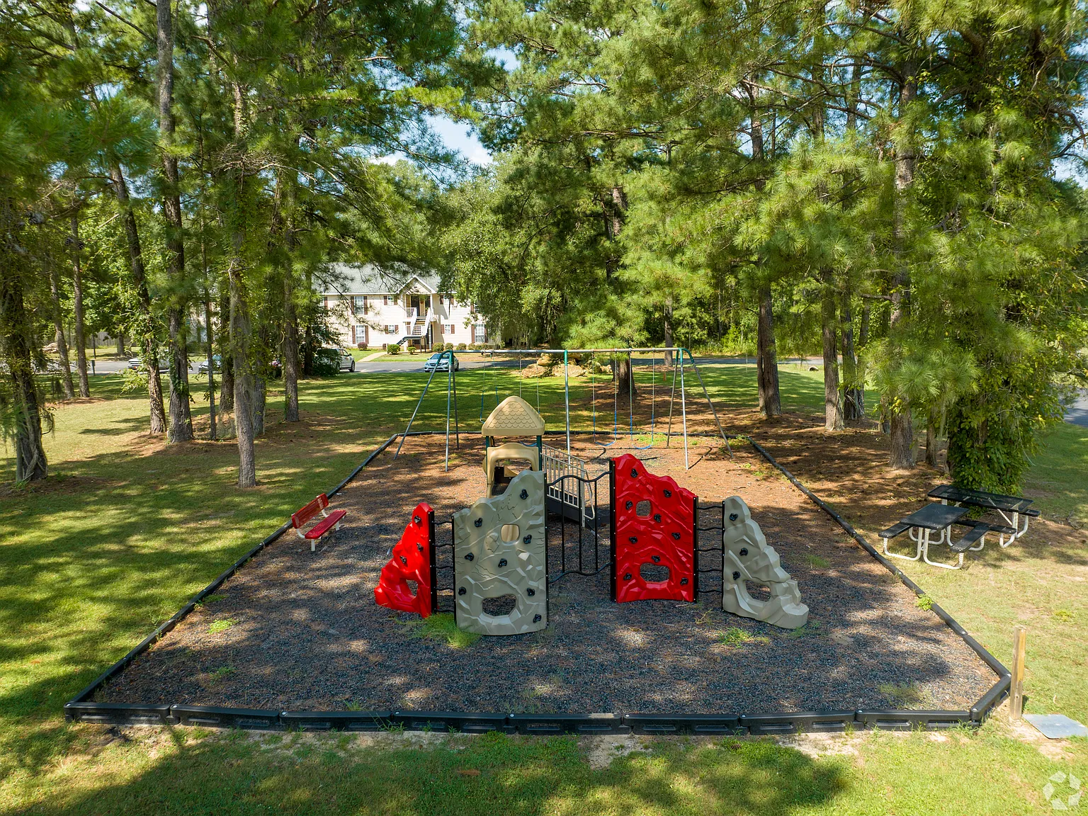 Princeton Place — Photo 4