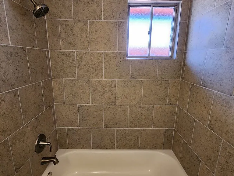1401-1407 Aspen Dr — Photo 17