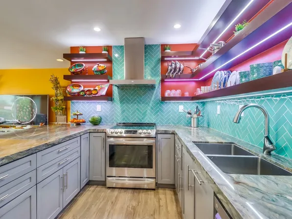 3856 Loma Alta Dr, San Diego, CA 92115