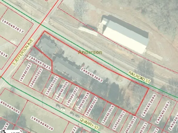 902 Railroad St, Anderson, SC 29624