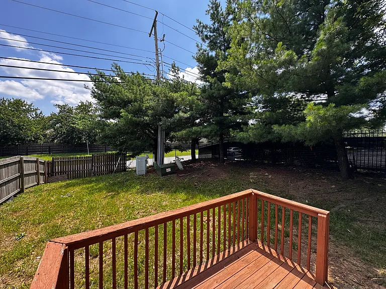 247 Tanbark Dr #247 — Photo 2