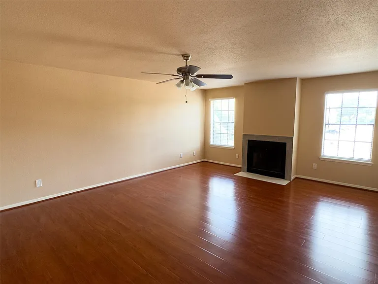 9800 Pagewood Ln #2705 — Photo 7