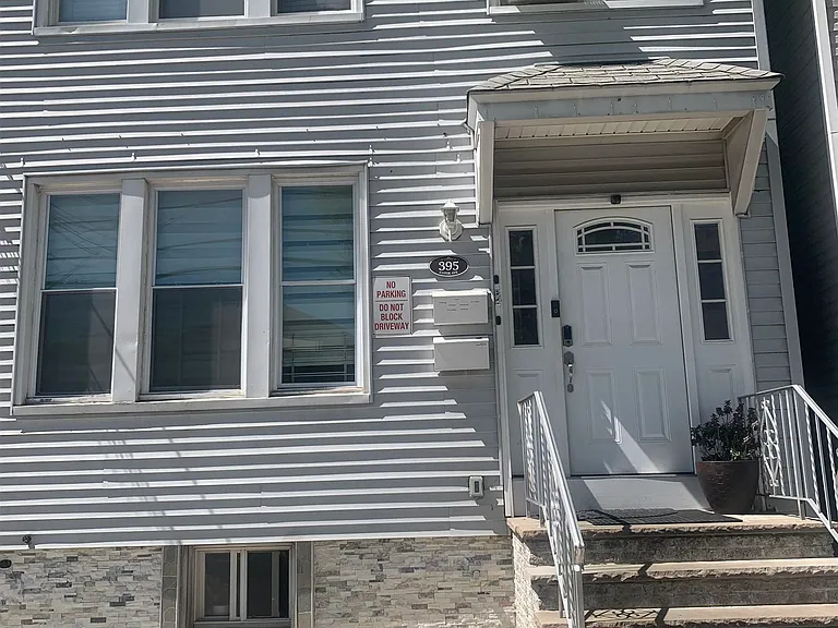 395 Cator Ave #1 — Photo 3
