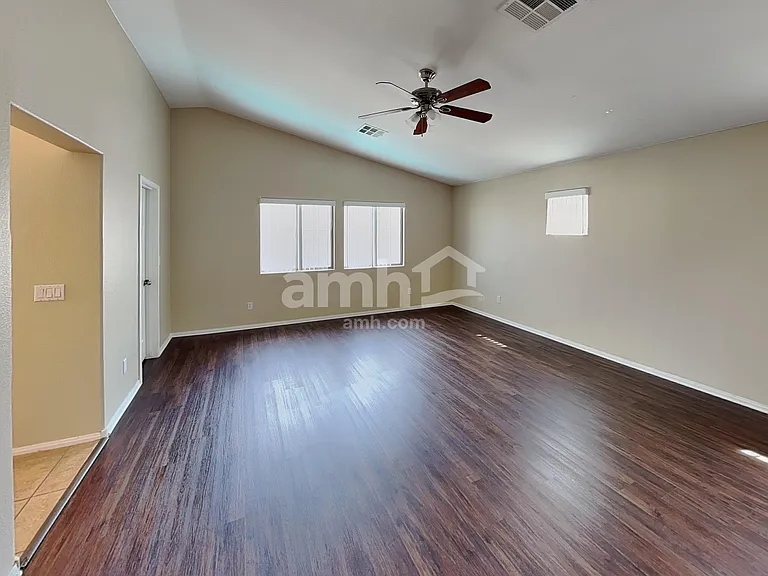 8060 Villa Trovas Ct — Photo 9