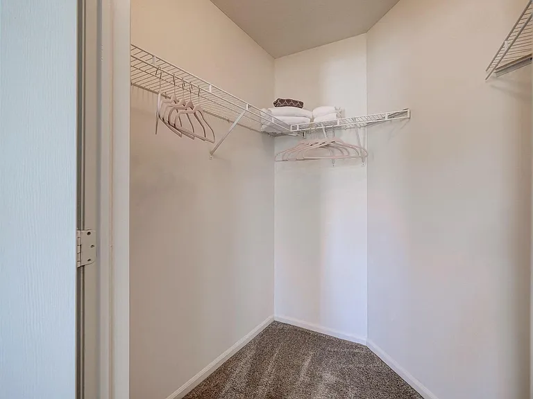 The Woods at Polaris Parkway Apartment Homes — Photo 16