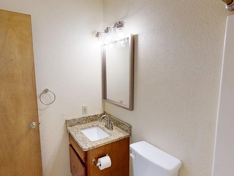 1460 Lindberg Ave — Photo 31