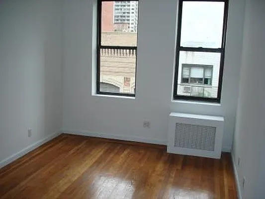 Rented by Mark David | media 28