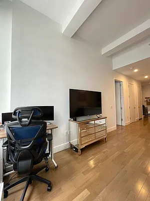 Rented by Douglas Elliman | media 20