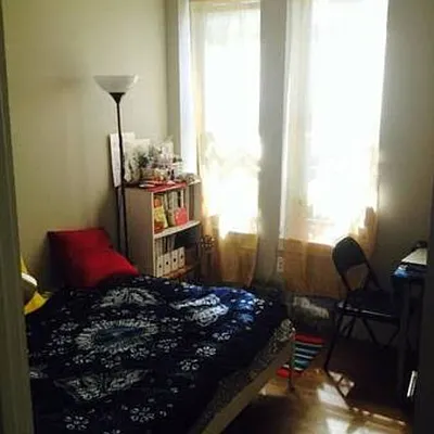 Rented by Nooklyn NYC LLC | media 46