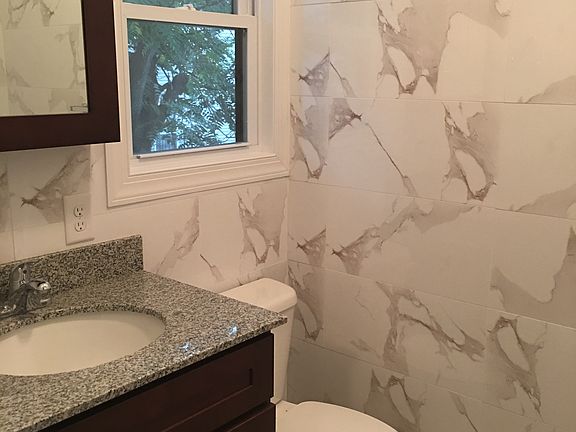 5th image of 275 Pacific Ave #1