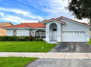 7354 NW 21st St, Pompano Beach, FL 33063
