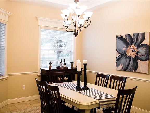 4th image of 5707 Lake Victoria Dr