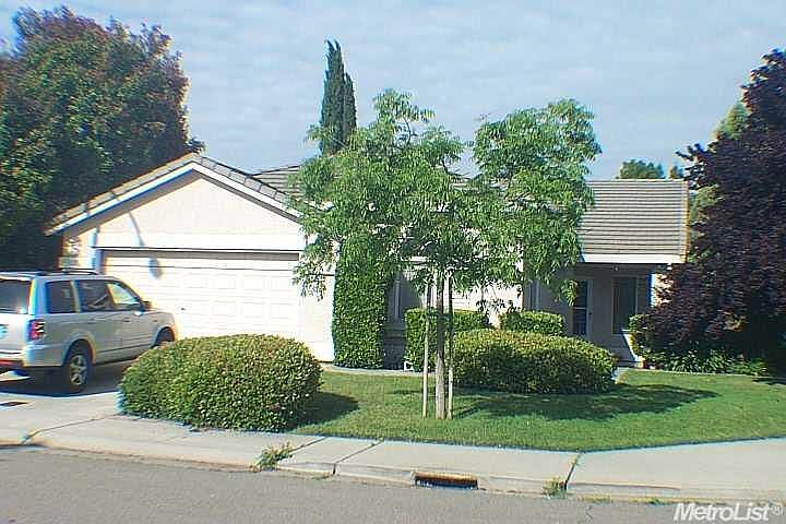 1st image of 4007 Villa Gomez Ln