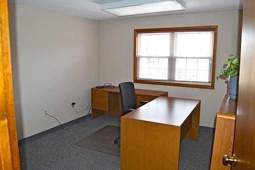 5th image of 1306 Washington Pike