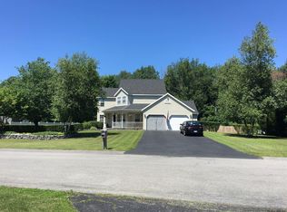 416 Helderview Dr, Altamont, NY 12009