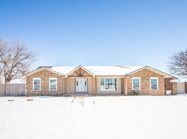 1117 S Ennis St, Plainview, TX 79072