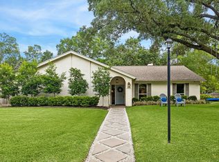 10047 Inwood Dr, Houston, TX 77042