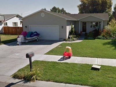 395 E Oak St, Shelley, ID, 83274