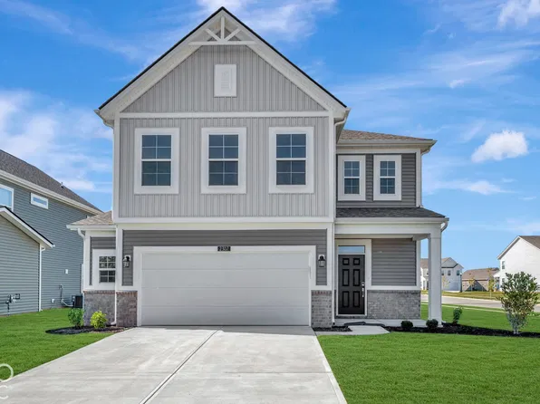 2307 Bear Oak Run, Shelbyville, IN 46176