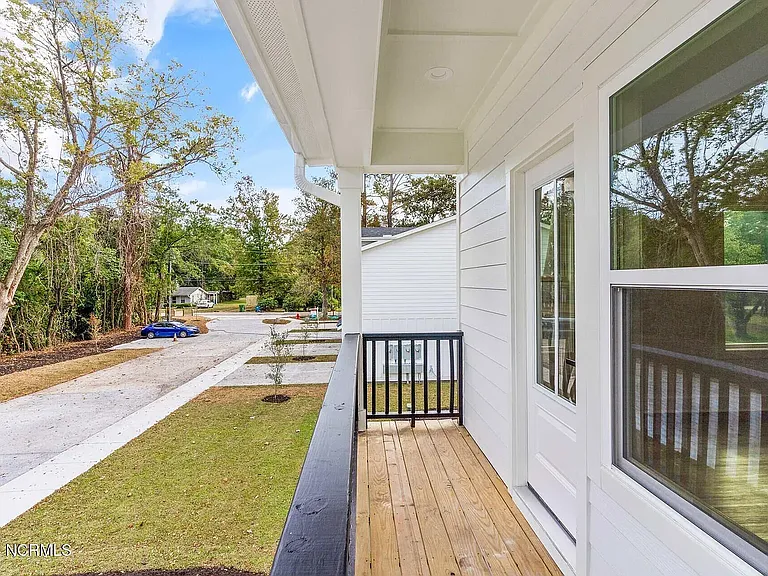 4213 Spirea Dr #C — Photo 29
