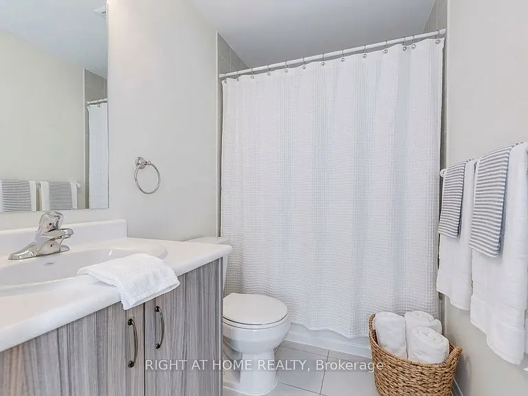 1363 Neilson Rd — Photo 8