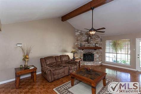 4th image of 5807 Champions Hill Dr