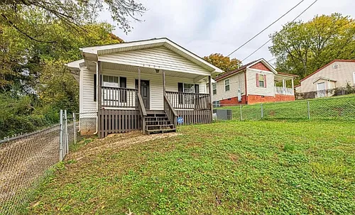 2809 Brooks Ave Photo 1