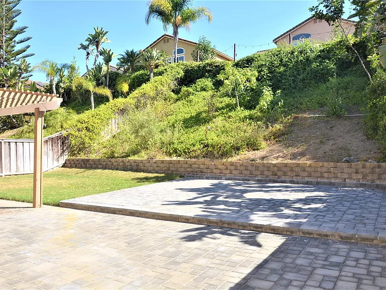 8973 Hampe Ct — Photo 32