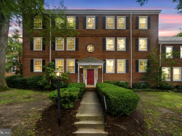 2994 S Columbus St APT B1, Arlington, VA 22206