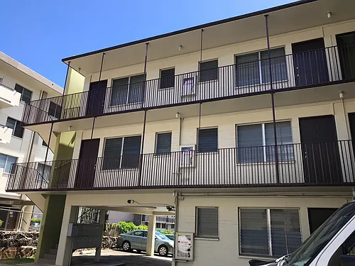 1469 Lusitana St #301 Photo 1