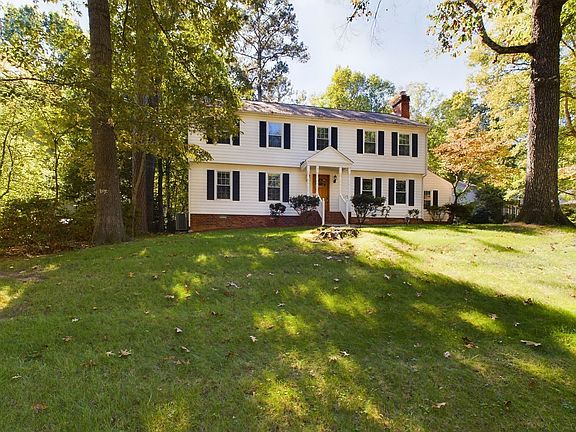 2nd image of 10211 Windbluff Dr