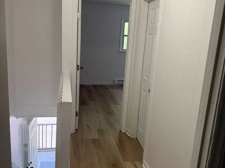 200 Memorial Park Dr — Photo 12