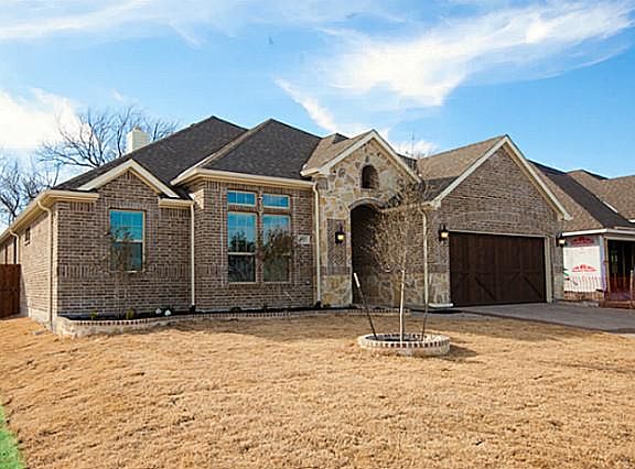 2nd image of 3317 N Belford Cir
