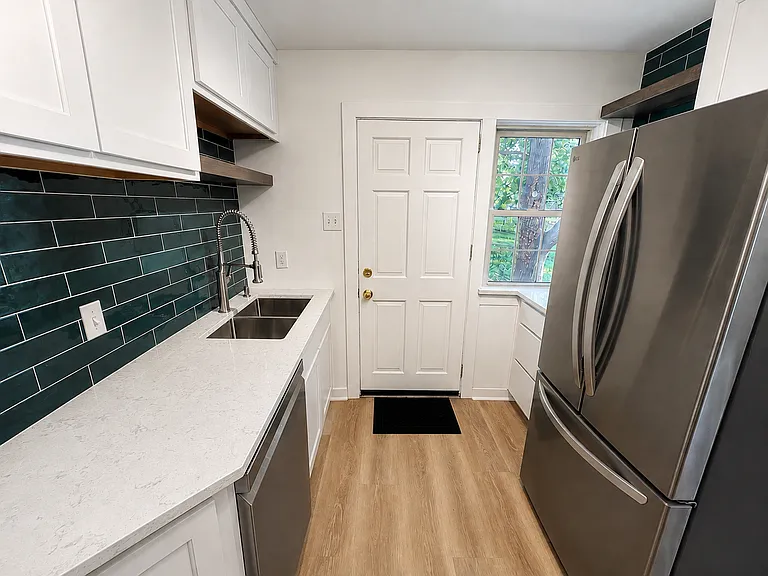 1219 N Geyer Rd — Photo 11