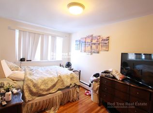 199 Winthrop Rd APT 33, Brookline, MA 02445