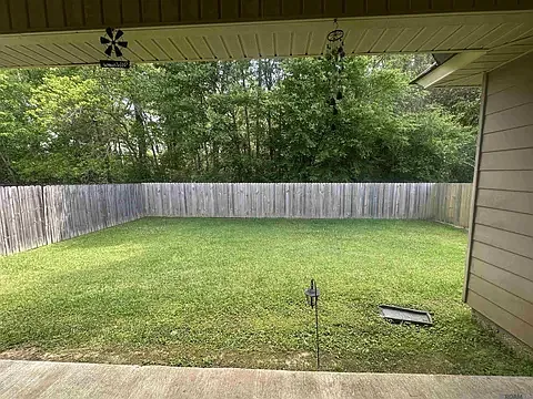 6342 Surrey Ln — Photo 18