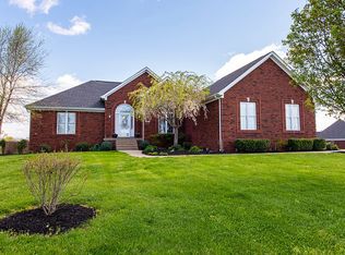 20 Nevin Ln, Fisherville, KY 40023