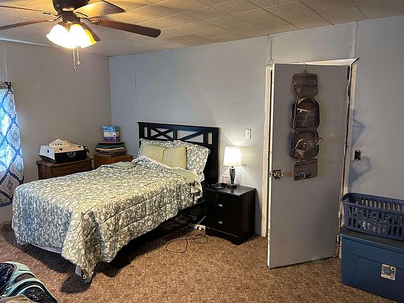 5th image of 157 Canterbury Ln