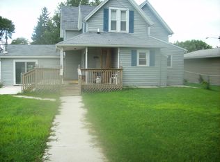 327 West St, Barnum, IA 50518