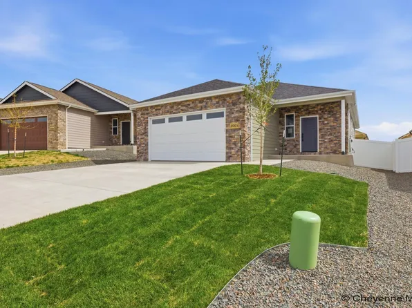 4005 Saddleback Ln, Cheyenne, WY 82001
