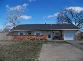 180014 Rhea Rd, Comanche, OK 73529