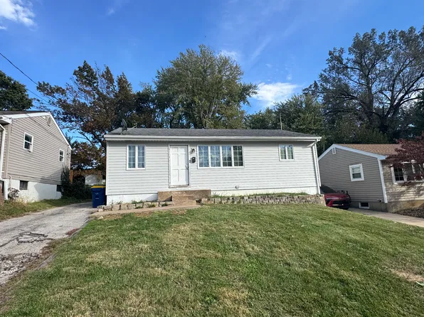 3504 High Dr, Saint Ann, MO 63074