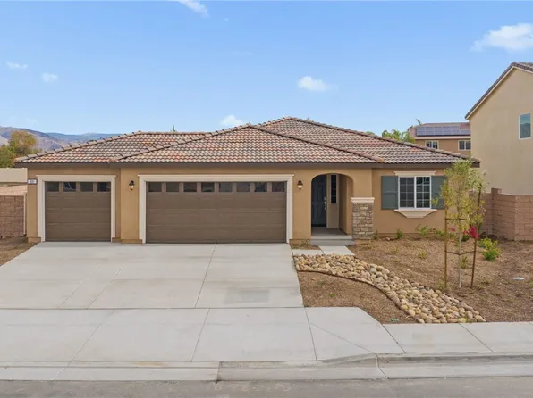 331 Sunny Ridge Dr, San Jacinto, CA 92582