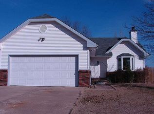2100 N Forest Park St, Derby, KS 67037