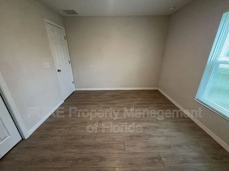 15057 SW 21st Ter — Photo 35