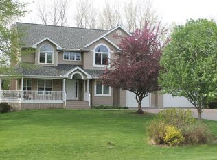 4193 Riverview Rd NE, Cedar Rapids, IA 52411